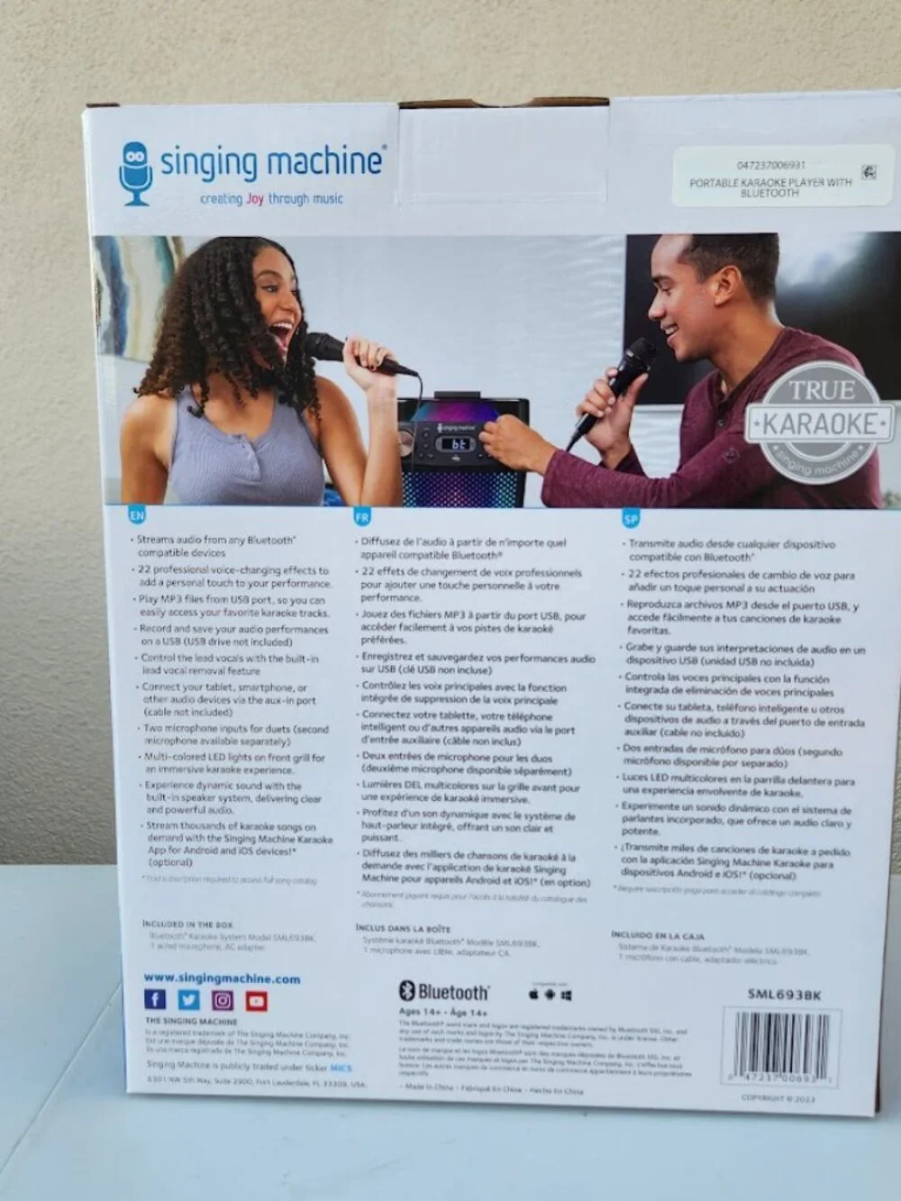 New Karaoke Singing Machine Portable Bluetooth Speaker Microphone Light Show Par